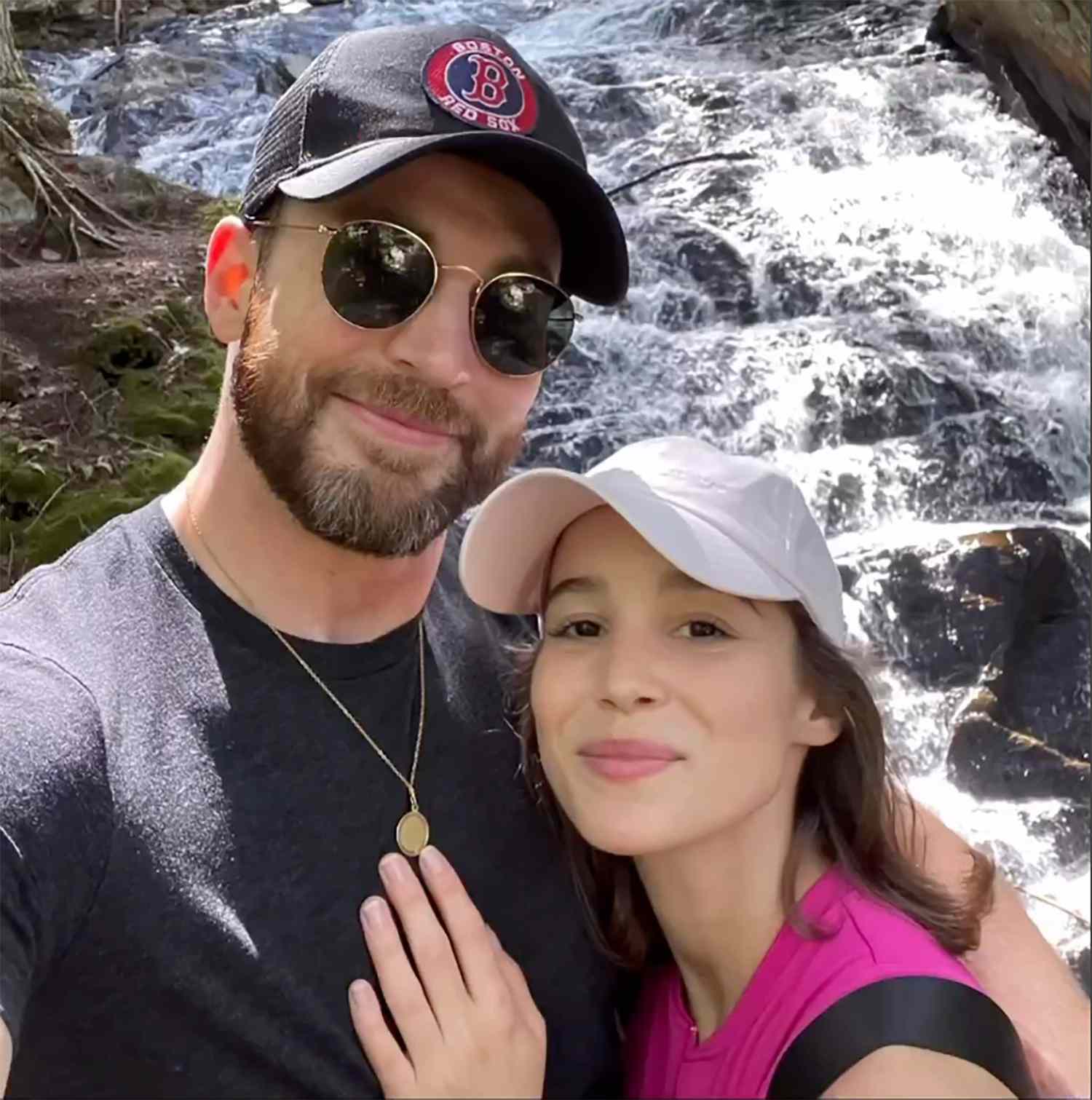 Chi è la moglie di Chris Evans: Alba Baptista, età, carriera e matrimonio segreto