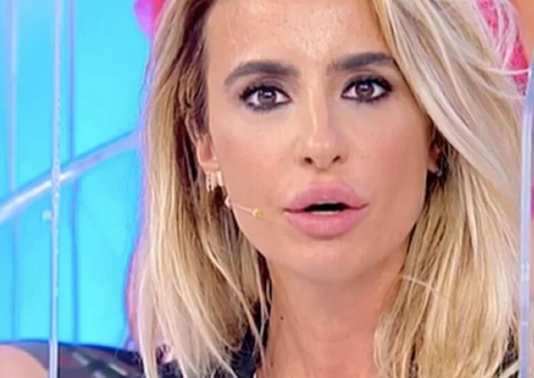 Chi è Cristina Tenuta di Uomini e Donne over: tutto su di lei, figli, Instagram, età