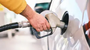 Il bonus benzina prende forma: cosa bisogna sapere e come riceverlo