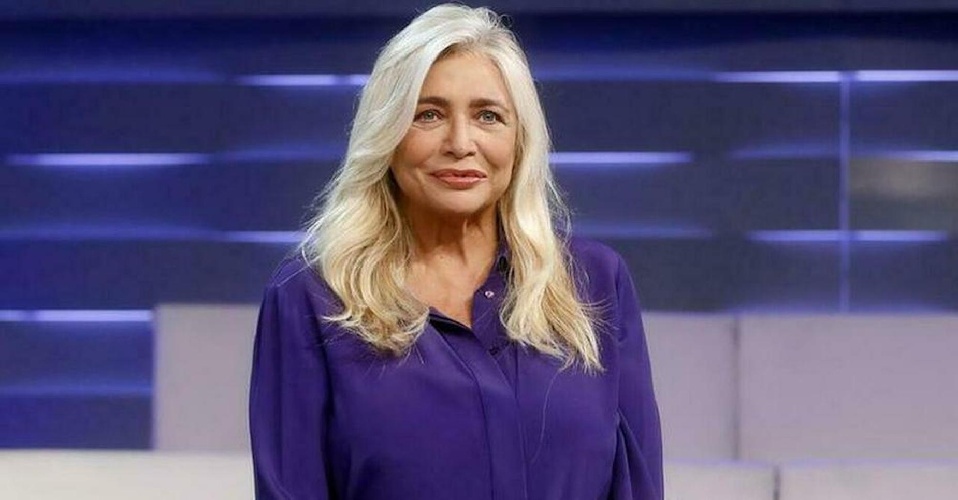Mara Venier, scoop a Domenica In: "Siamo stati insieme, ma non lo diciamo a nessuno"