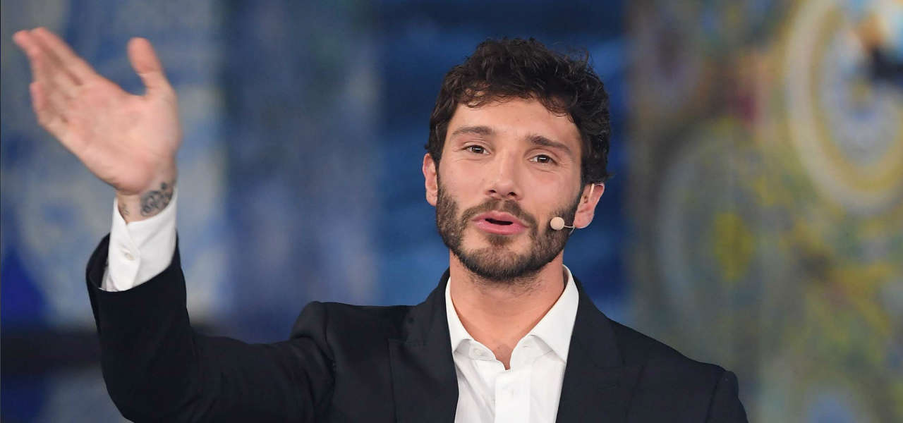 Il Collegio: cosa dice Stefano De Martino su Maria De Filippi