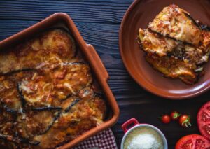 Parmigiana di melanzane, la ricetta originale: ingredienti e procedimento