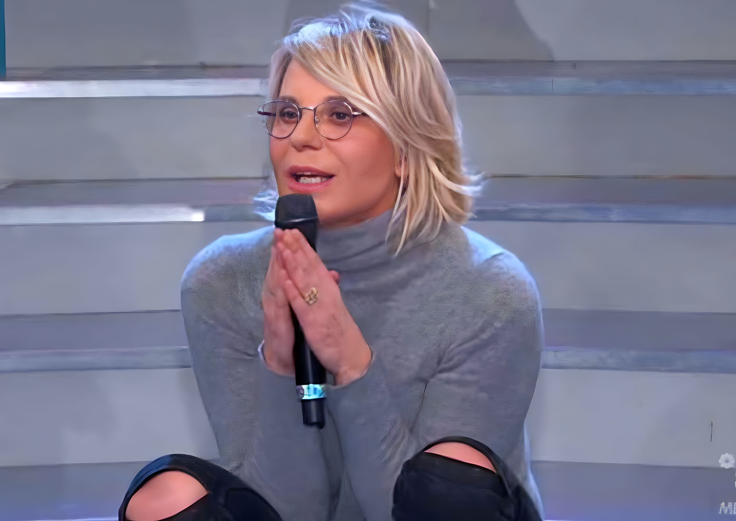 Uomini e Donne: Maria De Filippi furiosa con Gemma Galgani: "Tu sapevi che Maurizio ti usava"