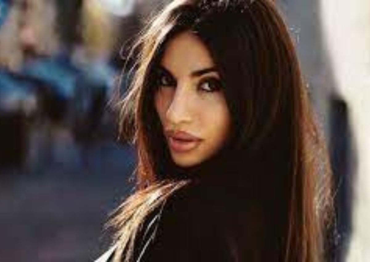 Chi è la tronista di Uomini e Donne: 5 cose che non sai di Manuela Carriero