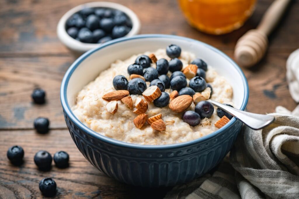 Porridge ricetta originale: per una persona, veloce, colazione light e senza latte