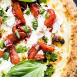 Ricetta pizza in teglia: gustosa, veloce e semplicissima