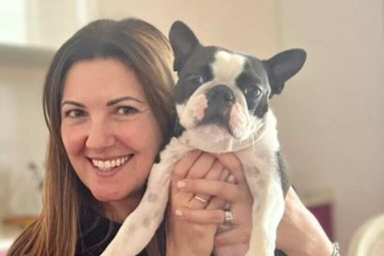 Chi è Giovanna Civitillo, la moglie di Amadeus: quanti anni ha, cosa fa nella vita, quanti figli ha