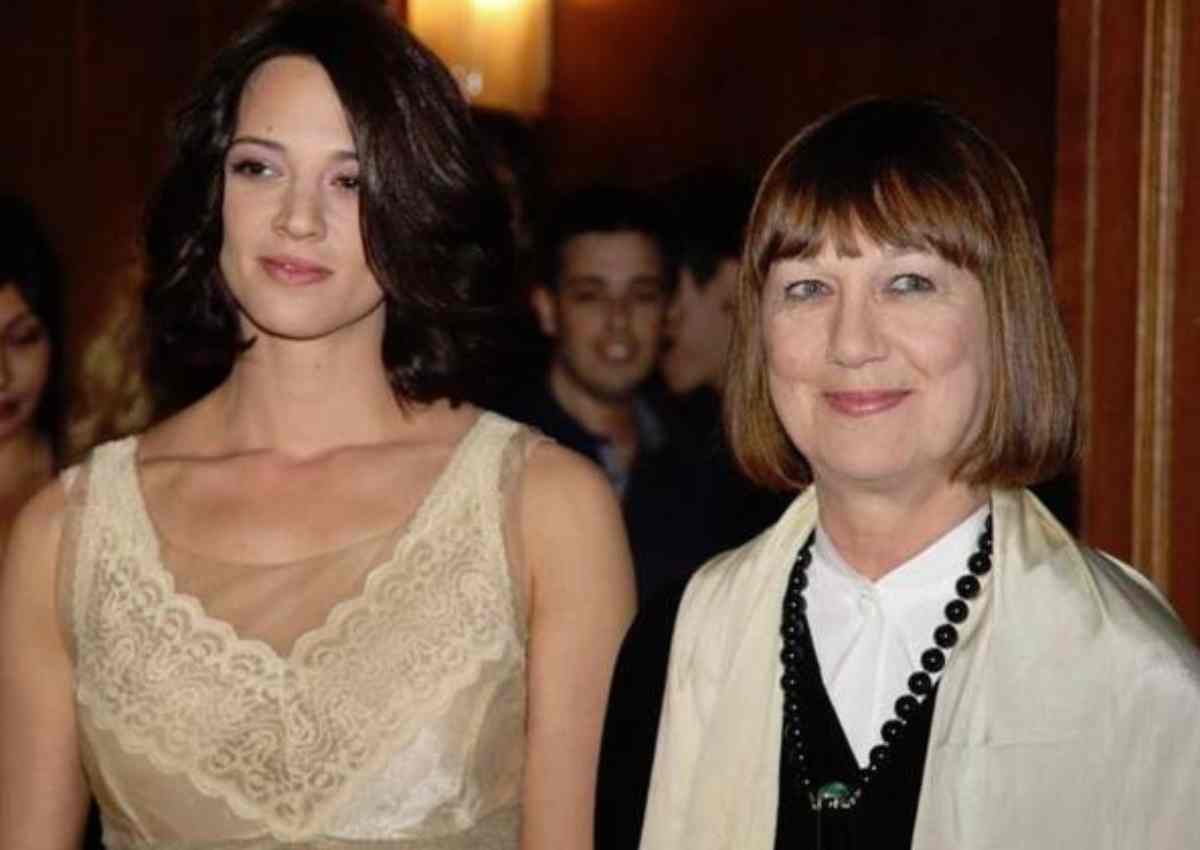Chi è la madre di Asia Argento: età, carriera e biografia di Daria Nicolodi