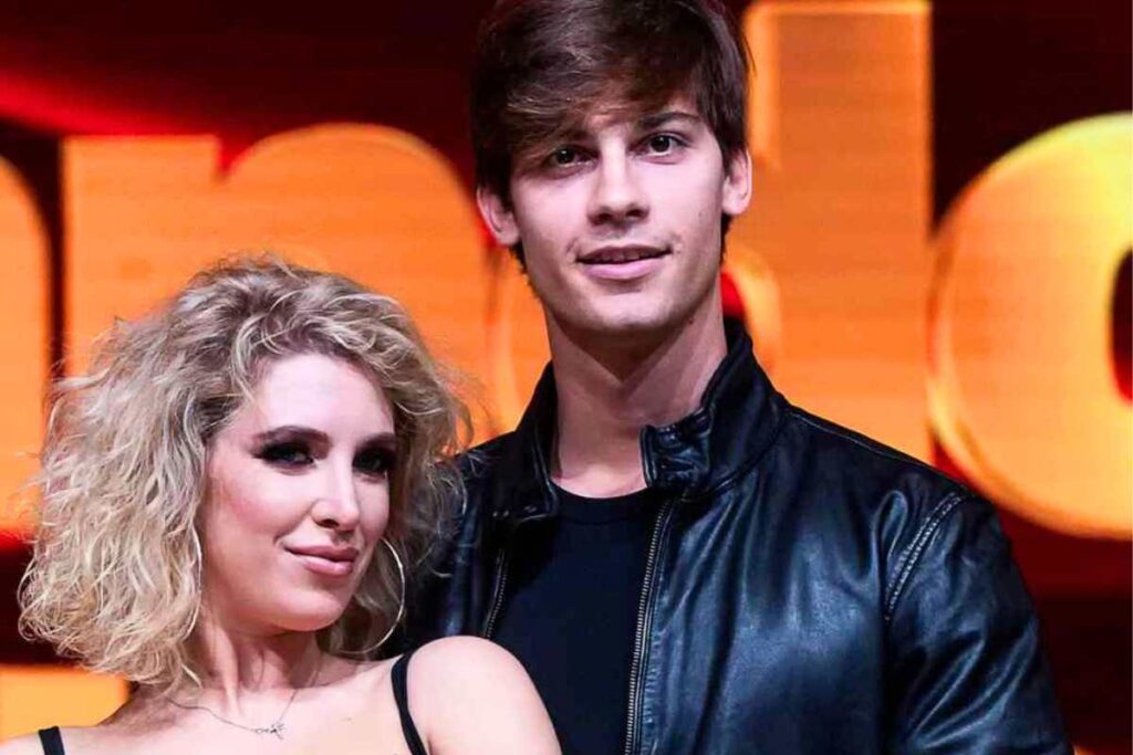 Chi è Lorenzo Tano: bacio con Lucrezia Lando, età, carriera, Ballando con le Stelle
