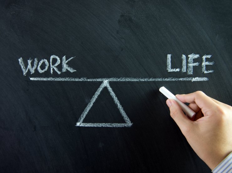 Work life balance: il segreto della felicità (depositphotos) - largomento.com