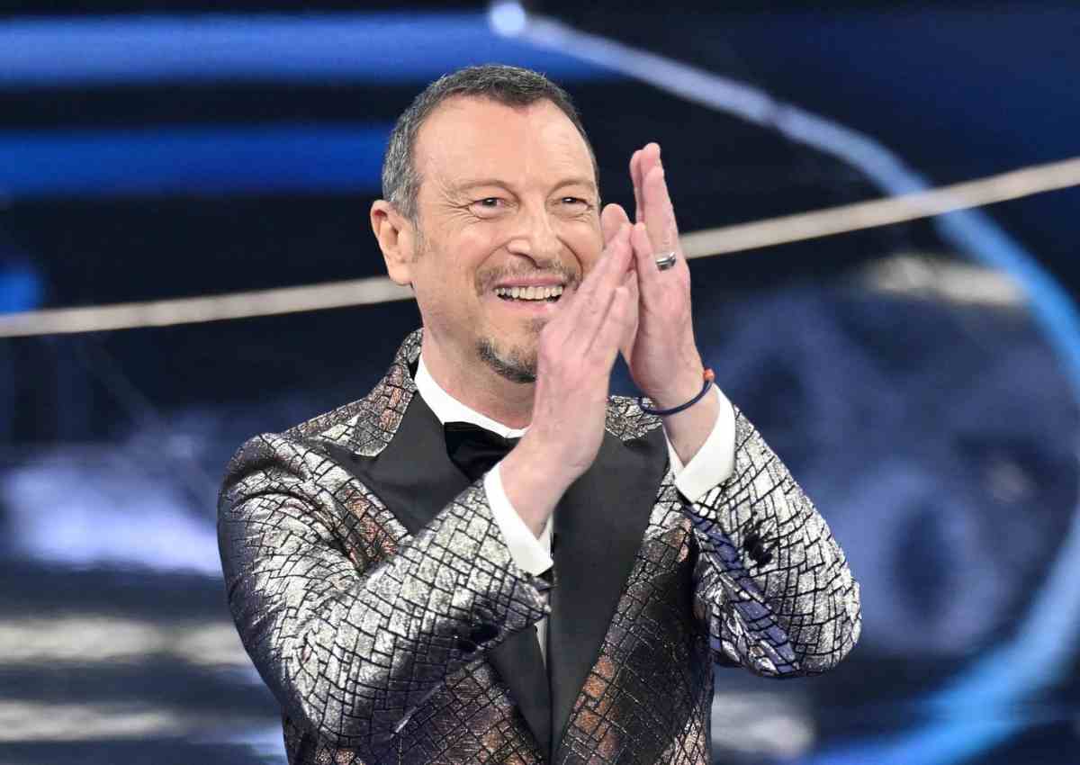 Stasera inizia Sanremo 2024, ecco la scaletta ufficiale e l'ordine dei cantanti. Chi è il primo a esibirsi?