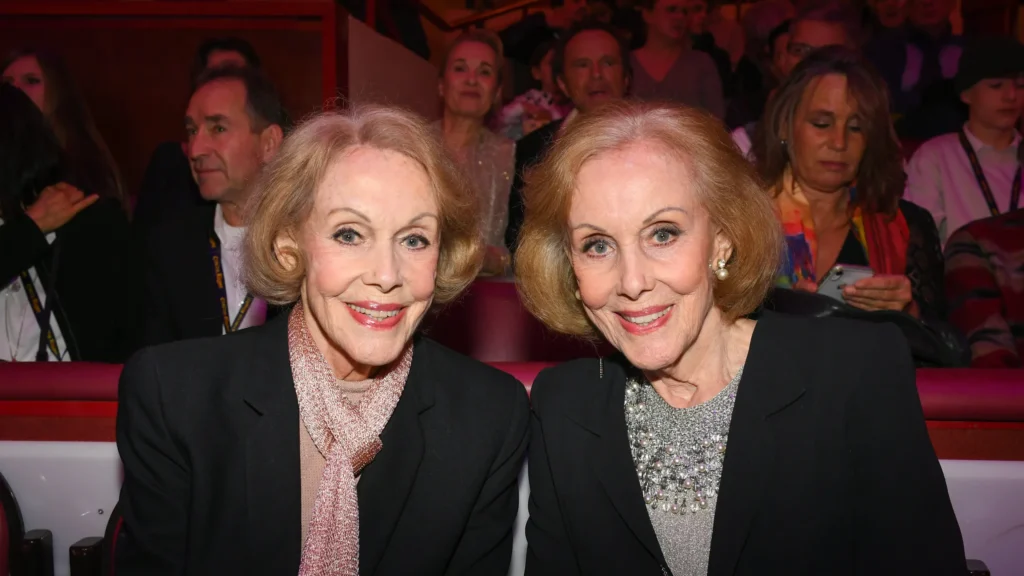 1452451467-le-gemelle