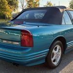 Oldsmobile Cutlass Supreme del 1993 all’asta: appena 503 miglia e un ex proprietario pilota NHRA