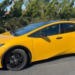 Toyota Prius Plug-in Hybrid Nightshade 2026: la prova su strada