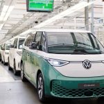 Volkswagen, richiamo per quasi 72.700 auto elettriche: il problema alle batterie